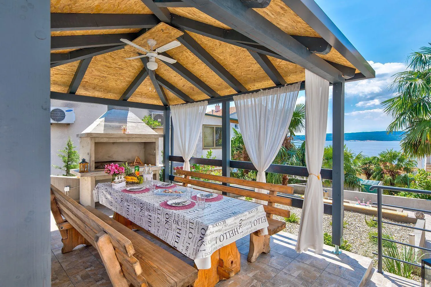 Helles Apartment Nur 150 Meter Zum Strand Mit Jacuzzi, Meerblick, Pool, Billard Dramalj Croatia