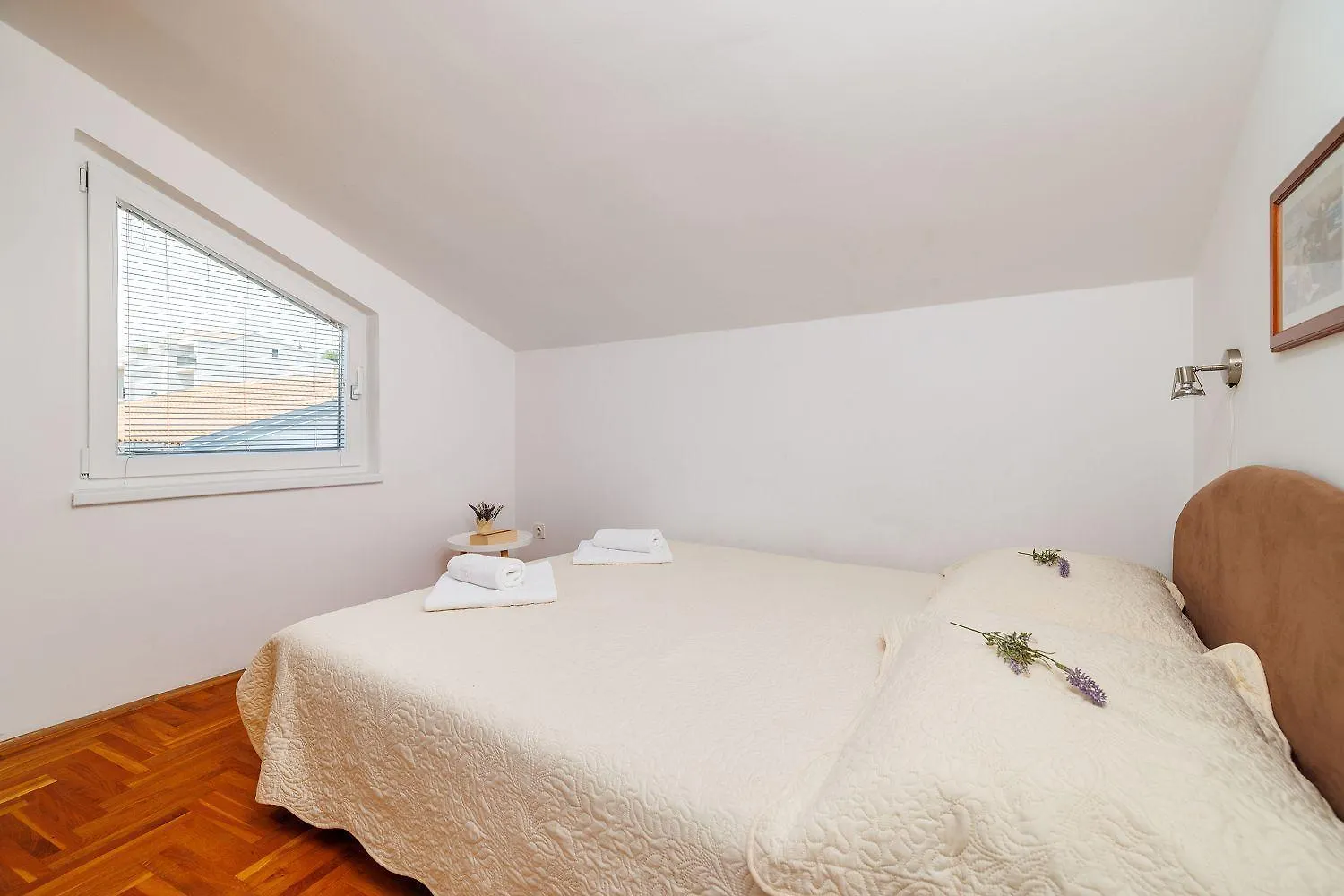 Helles Apartment Nur 150 Meter Zum Strand Mit Jacuzzi, Meerblick, Pool, Billard Dramalj 0*,  Croatia