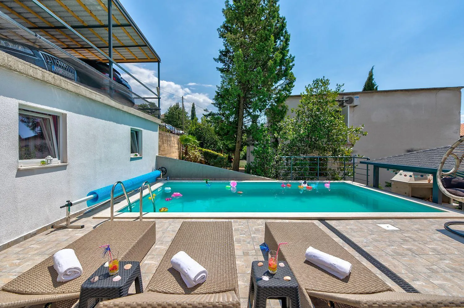 Helles Apartment Nur 150 Meter Zum Strand Mit Jacuzzi, Meerblick, Pool, Billard Dramalj 0*,